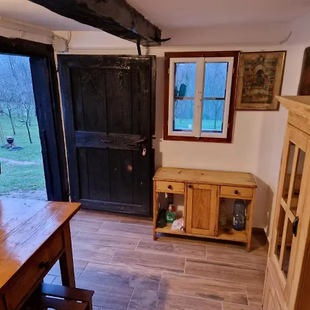 La sălaşul fermecat în Cheile Carasului Iabalcea Exterior foto