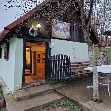 La sălaşul fermecat în Cheile Carasului Iabalcea Exterior foto